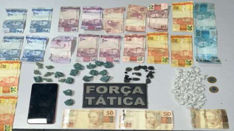 PM prende suspeito de tráfico, mulher por desacato e apreende drogas e dinheiro 