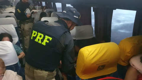 PRF atende ocorrência de importunação sexual em ônibus na cidade de Teresina