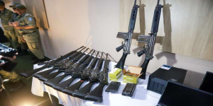 Governo do Piauí recebe do Ministério da Justiça fuzis e equipamentos de informática para reforçar a segurança pública