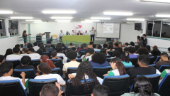 Projeto da UFPI promove debate sobre manuscritos medievais e difusão do conhecimento histórico