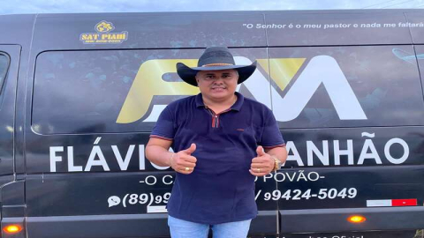 Flávio Maranhão foi uma das atrações da Festa do Trabalhador na sexta em Barão