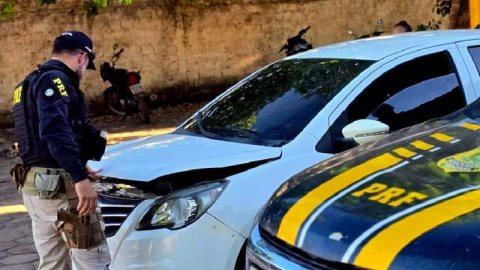 PRF recupera 3 veículos adulterados e identifica documentos falsos em menos de 24 horas no Piauí