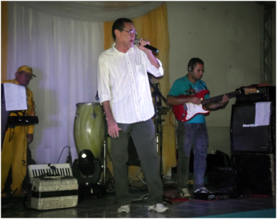 oscarcantando122013