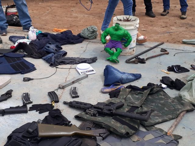 armas1