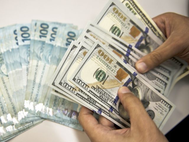 dolar 