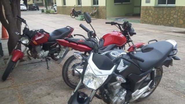 motos