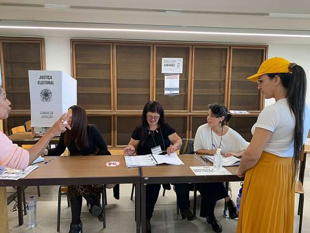 brasileiros votam lisboa portugal