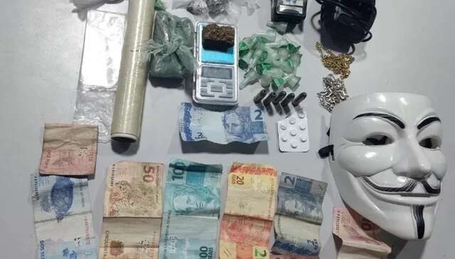 materialilicito