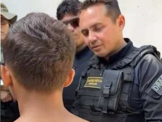 Adolescente, 14 anos, apelidado de 