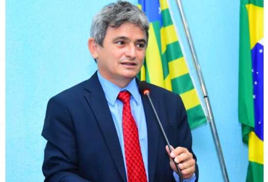 Vereador Edvaldo Araújo, ex-presidente do PT, está de volta à presidência após renúncia do Enofre Carvalho