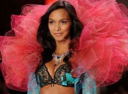 lais