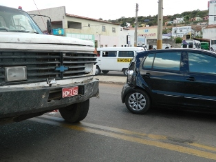 caminhao-carro1752013